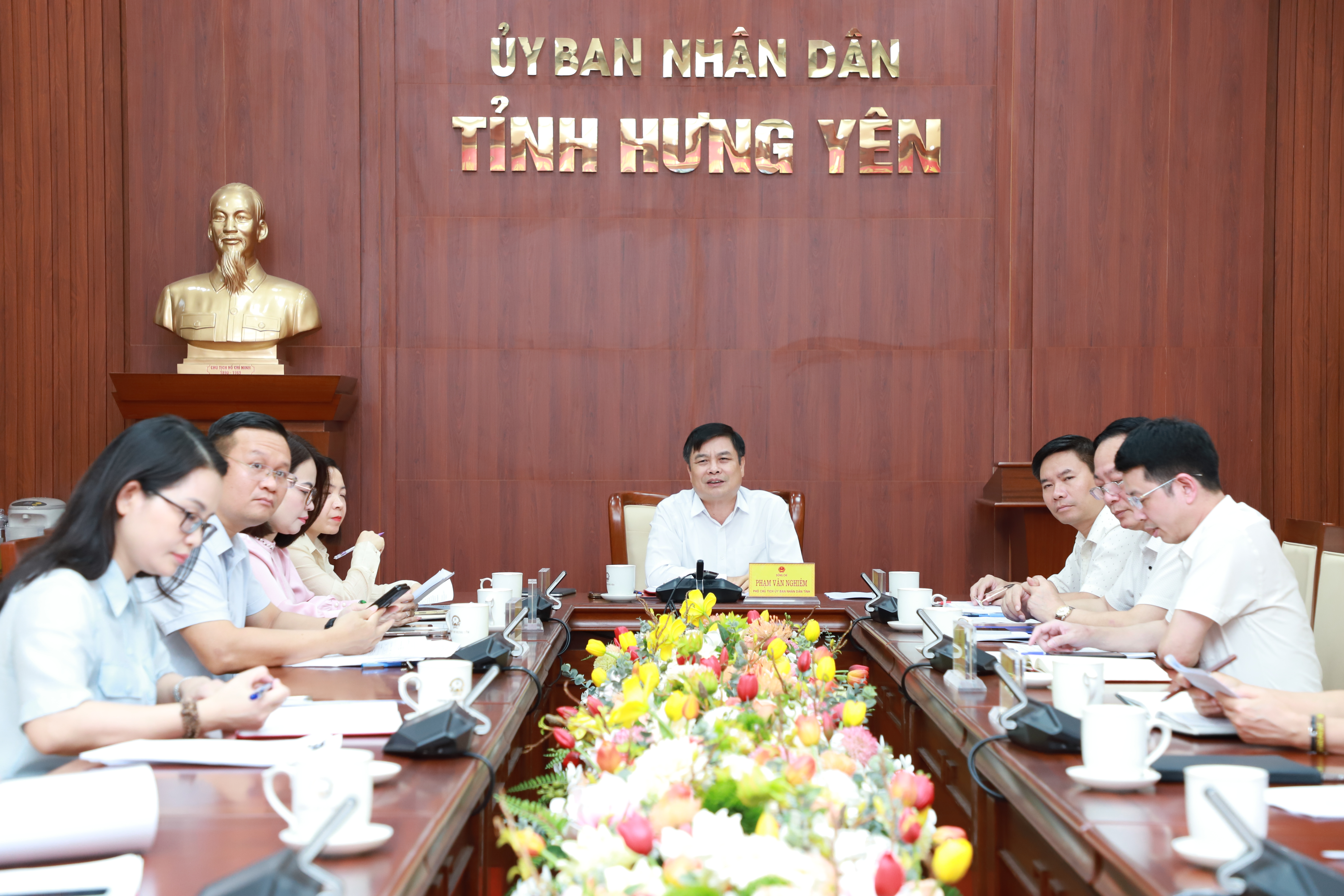 Bàn giải pháp khắc phục tình trạng thừa, thiếu giáo viên và nâng cao chất lượng đào tạo sư phạm
