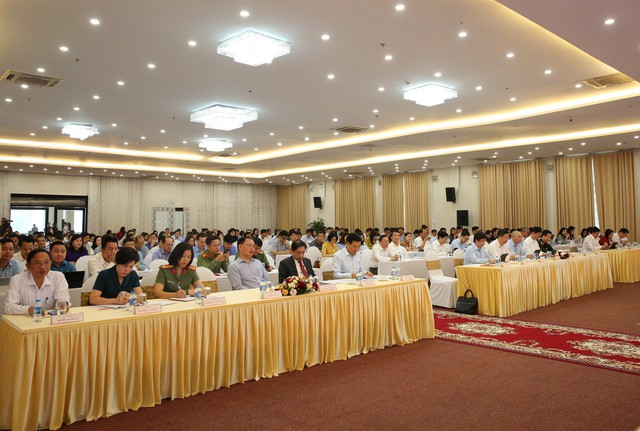Hội nghị kết nối thông tin chỉ đạo, điều hành của Chính phủ trên môi trường mạng với Cổng TTĐT các bộ, ngành, địa phương