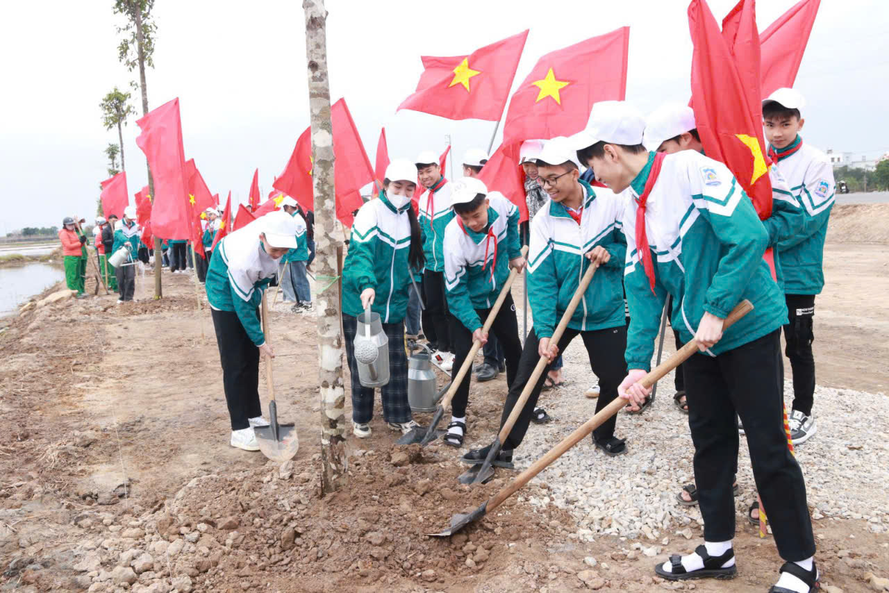 Toàn tỉnh đã trồng 71.200 cây trong dịp tết trồng cây Xuân Ất Tỵ 2025