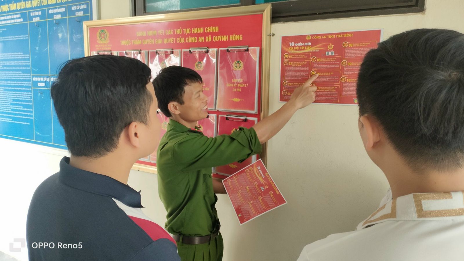 Ngày Chuyển đổi số quốc gia năm 2024: Phổ cập hạ tầng số và sáng tạo ứng dụng số để phát triển kinh tế số - Động lực mới cho tăng trưởng kinh tế và năng suất lao động