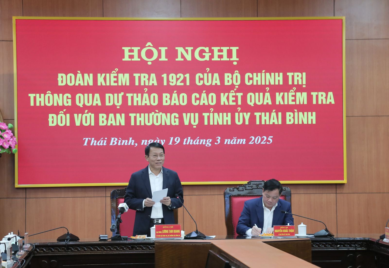 Đoàn Kiểm tra số 1921-QĐ/TW của Bộ Chính trị thông qua dự thảo Báo cáo kết quả kiểm tra đối với Ban Thường vụ Tỉnh ủy