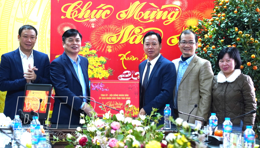 Đồng chí Phạm Văn Nghiêm, Tỉnh ủy viên, Phó Chủ tịch UBND tỉnh: Thăm, chúc tết và kiểm tra việc thực hiện các nhiệm vụ tết Nguyên đán Ất Tỵ 2025