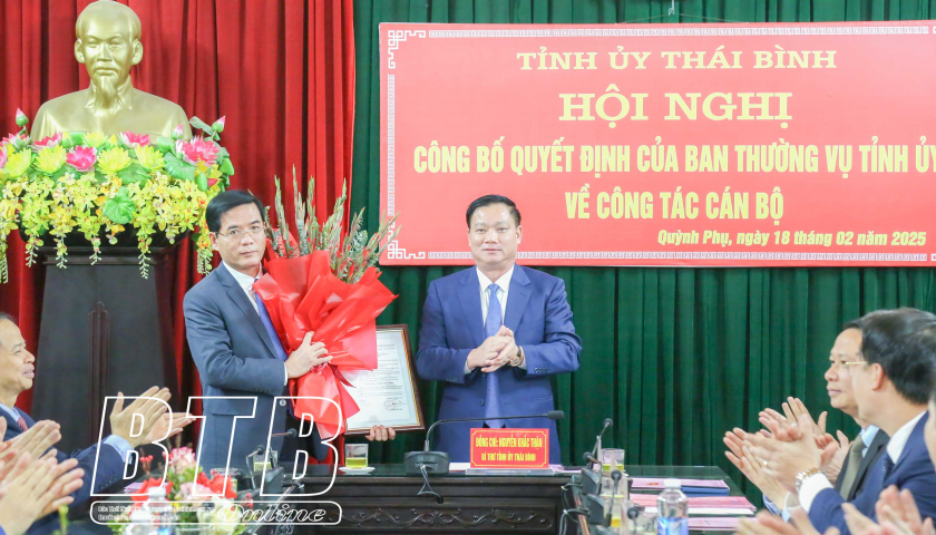 Công bố quyết định của Ban Thường vụ Tỉnh ủy về công tác cán bộ
