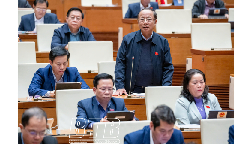 Quốc hội xem xét, thảo luận về các cơ chế, chính sách đặc thù về phát triển kinh tế - xã hội