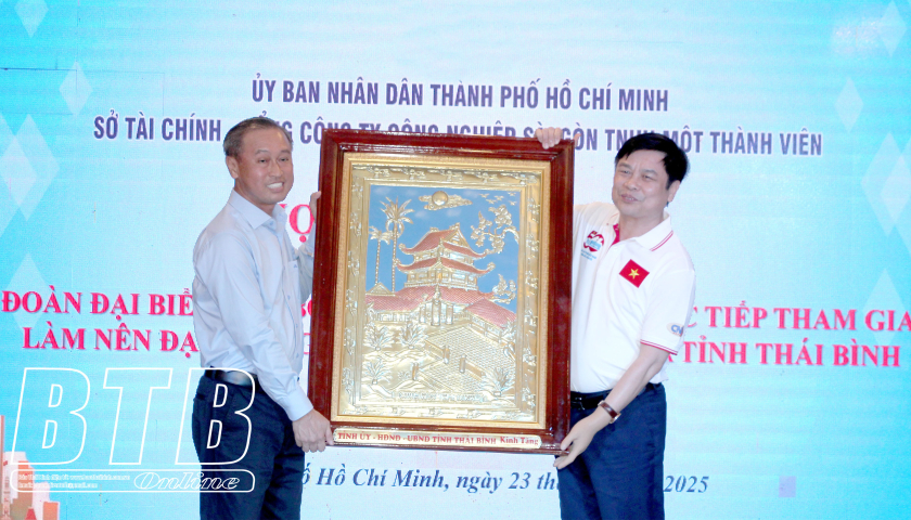 Gặp mặt đoàn đại biểu tỉnh Thái Bình thăm Thành phố Hồ Chí Minh nhân kỷ niệm 50 năm Ngày Giải phóng miền Nam, thống nhất đất nước