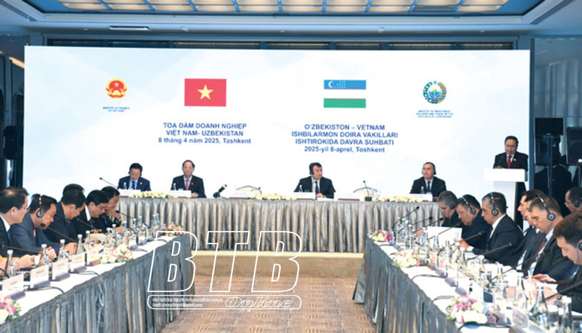 Chủ tịch Quốc hội Trần Thanh Mẫn dự Tọa đàm doanh nghiệp Việt Nam-Uzbekistan