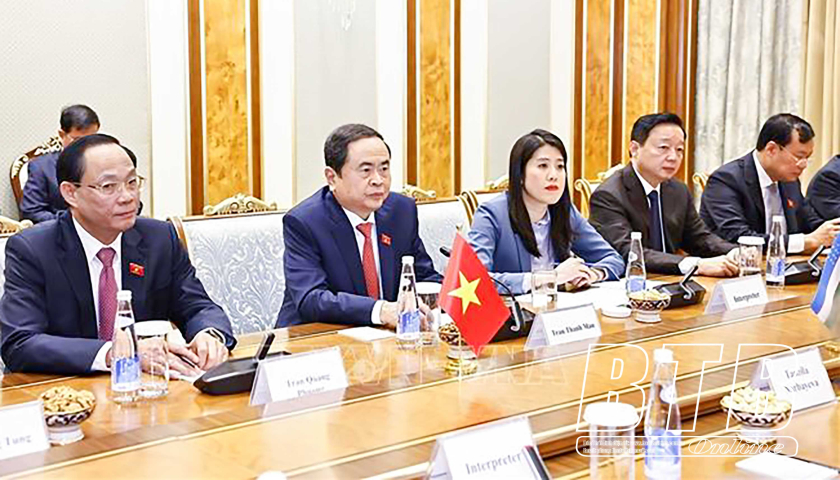 Chủ tịch Quốc hội Trần Thanh Mẫn hội đàm với Chủ tịch Thượng viện Uzbekistan Tanzila Narbaeva