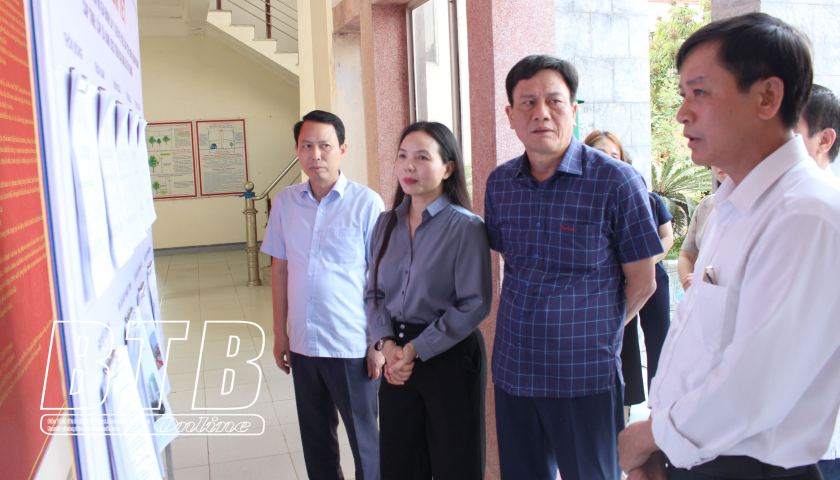 Kiểm tra công tác chuẩn bị lấy ý kiến nhân dân tại huyện Tiền Hải