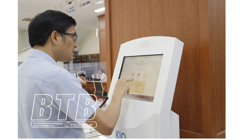 Đẩy mạnh cải cách hành chính gắn với chuyển đổi số